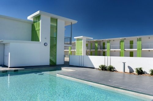 Mackay Oceanside Central Hotel 